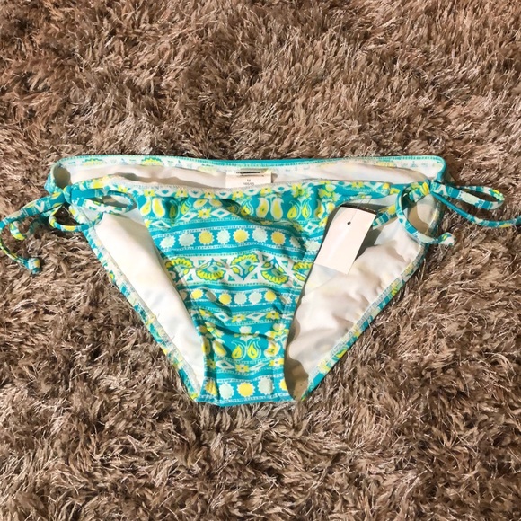 New with tags Bikini bottoms - Picture 2 of 5